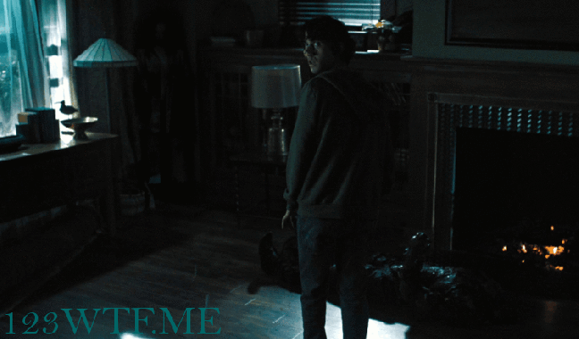 Hereditary 61 GIF When your mum is after you to clean your room WTF Watch The Film Saint Pauly